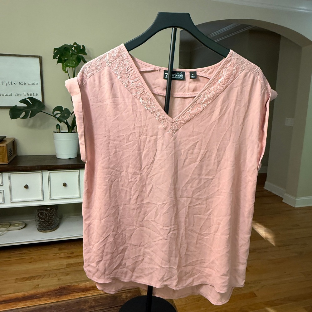 New York & Company 7th Avenue Pink Lace Trim V-Neck Blouse Medium Office Work